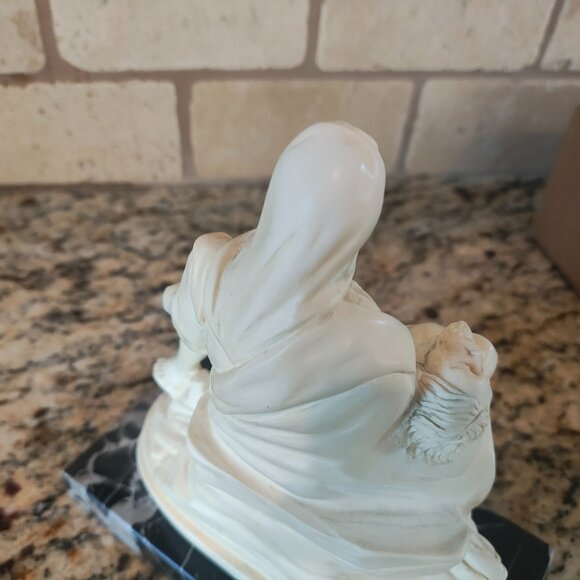 Pieta Religious Figurine Mary Holding Jesus on Marble Base Signed Casea - Picture 9 of 15
